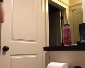 Voyeur Vid - Hidden Bath Camera