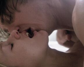 Naomi Watts nude - 21 Grams (2003) Nude Sex Celebs scene