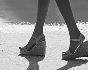 Elodie, etc - Ti mangio il cuore (2022) great sex episodes