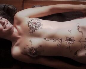 Funny Tattoed Girls - Online Cam