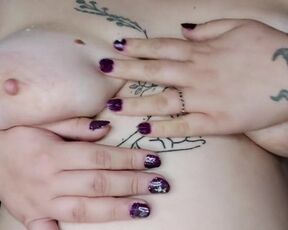 ULTRA-CUTIE PLAYS WITH LUBE AND HOOTERS