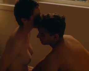 Noémie Merlant, Alexia Lefaix, Clara Lama-Schmit nude- Mi iubita, mon amour (2021) hottest nudity & sex scenes