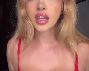 This TikTok hot model has found its calling. She's really good at jiggling her tits