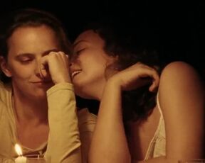 Eva Sommer, Katharina Farnleitner nude - Beatrix (2021) hottest lesbian scenes