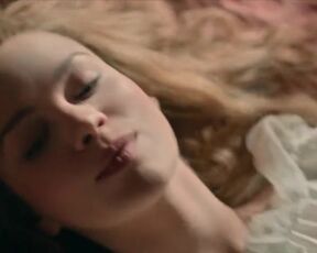 Emilia Schüle, Roxane Duran hottest - Marie Antoinette (2022) s01e08 TV Show scenes