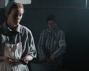 Rebecca Marder, Judith Chemla, Elodie Bouchez - Simone, le voyage du siecle (2021) nudity scene