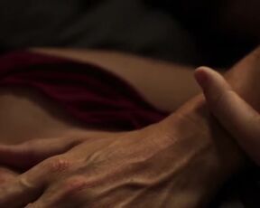 Louise Chevillotte - Les hautes herbes s01e02 (2021) hottest sex scene