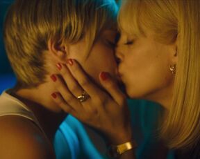 Belén Cuesta hot - Cristo _ Rey (Cristo Y Rey) s01e08 (2023) sexy kissing girls