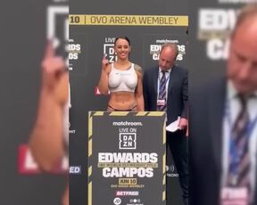 Cherneka Johnson hottest. Hd Art Weigh-in before the fight.mp4
