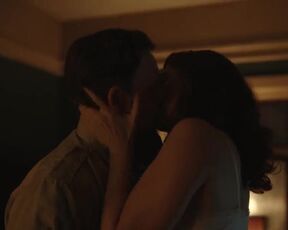 Abbi Jacobson, D'Arcy Carden, Melanie Field nude - A League of Their Own s01e01-05 (2022) hottest scenes from TV Show