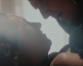 Jovana Stojiljkovic hot - Vera s01e03-06 (2023) topless scene