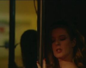 Anna Kulovana - Dobra ctvrt s02 (2008) nude scenes