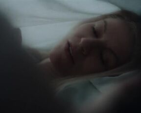 Claire Danes, Lizzy Caplan hot - Fleishman Is in Trouble (2022) s01e03-05