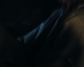 Roma Gąsiorowska - Rój (2023) sex scene & topless actress