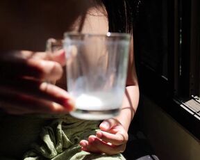 Boob jerking near the window - wenxram