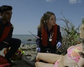 Morgan Holmstrom, Natasha Calis sexy - SkyMed (2022) s01-e02,04,06 hot bikini scenes