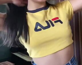 Charming stunner put her head down and remained fully nude by saraaki - BOOBS RADAR