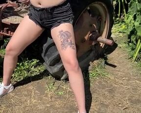 Amateur Topless Tik Tok