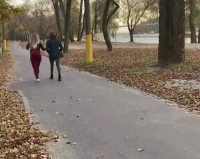 Topless OutDoors TikTok vid