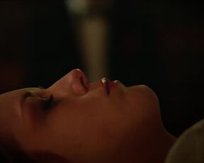 Isolda Dychauk, Jeanne Goursaud, Zsa Zsa Inci Bürkle, Muriel Wimmer - 7. Stunde (2015) Topless Celebs