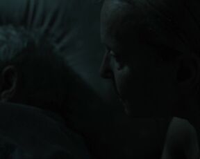 Dorota Pomykala sexy - Woman on the Roof (2022) nudity scene