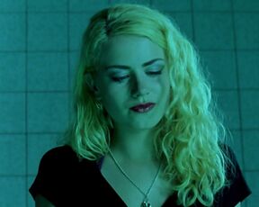 Alice Dwyer - Freischwimmer (2007) nude movie scene