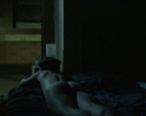 Marie Daguerre - Niveau des eaux (2006) naked scenes