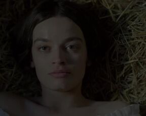 Emma Mackey topless - Emily (2022) Nufity & Sex Scenes