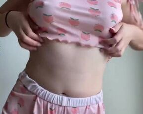 This homemade honey plans to take off all her pajamas but for now love her globes by twosexyasians - BOOBS RADAR