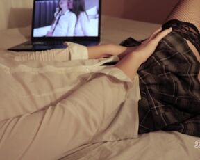 LESBIAN girl masturbates and gets REAL orgasm TWICE while watching porn