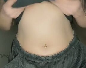 Take those yam-sized dark-haired bumpers by kadydelrey - BOOBS RADAR