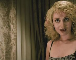 Chava Voor in 't Holt, Nyncke Beekhuyzen, Katja Herbers - Suskind (2012) topless video