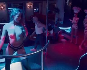 Jana Kolesarova, Martina Hekerova nude - Prvok, Sampon, Tecka a Karel (2021) naked actress