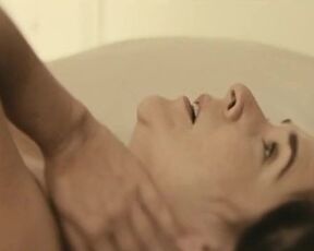 Catherine Bernstein - Nue (2009) nude scenes