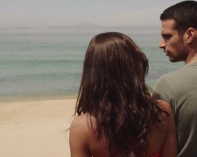 Mariam Bachir – El Niño (2014) topless scene