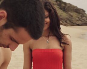 Mariam Bachir – El Niño (2014) topless scene