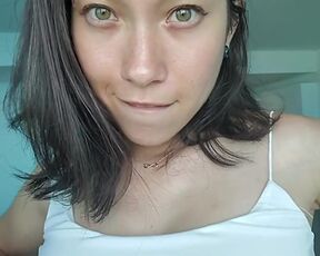 This lil' gal thinks that with such baps she is right in any situation by lilykawaii - TikTok Nude