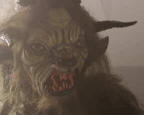 Sarah French, Ria Rose, Jessica Morris, etc – Art of the Dead (2019) Sexy Film Scene