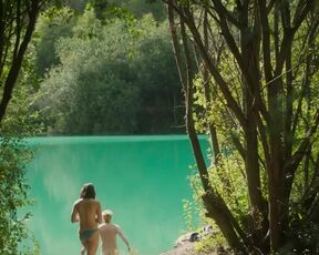 Ruth Wilson – True Things (2021) nude scene