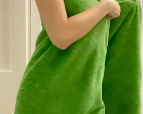 Sexy 19th Old Girl by TikTok Nudes