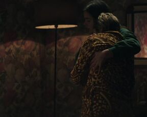 Odette Gomis, Cristina Donadio - Il vizio della speranza (2018) Sexy Scenes