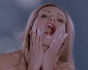 Marta Stobnicka, etc - Niewidzialna wojna s01e01-06 (2022) Nude Video