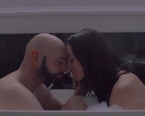 Marta Stobnicka, etc - Niewidzialna wojna s01e01-06 (2022) Nude Video