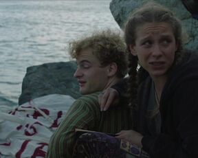 Caroline Hartig, Lena Klenke nude - Blackout (2021) s01-e03