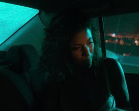 Fiorella Pennano nude - Busco novia (2021) Car Sex scene