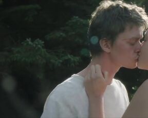 Line Pillet - Tench (Muidhond) (2019) Naked Actress