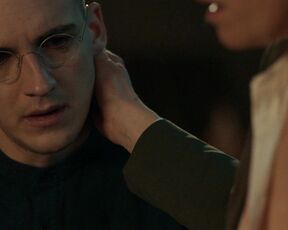 Signe Egholm Olsen nude - Klienten (2022)