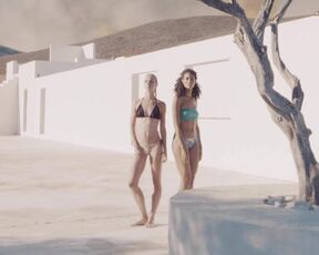 Meghan Oberholzer, Genesis Canda nude - Iris (2020)