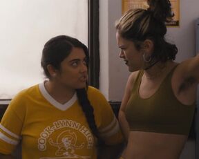 Victoria Moroles, Kuhoo Verma nudes - Plan B (2021)