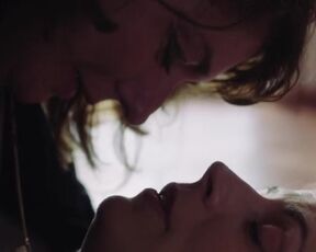 Elise Schaap hot - Stromboli (2022) Dressed Sex Scenes